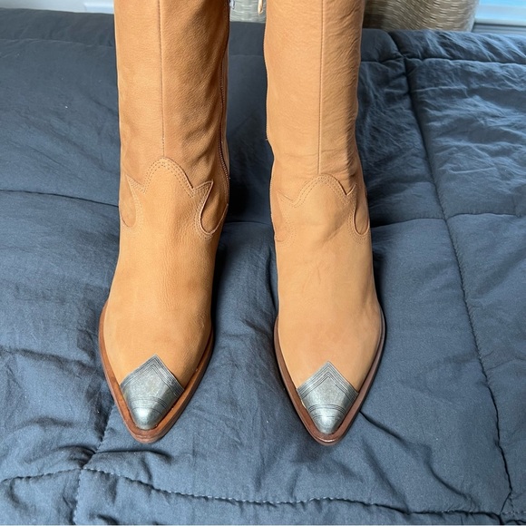 NWB. Dolce Vita Kamryn Women’s Boots - Picture 8 of 13